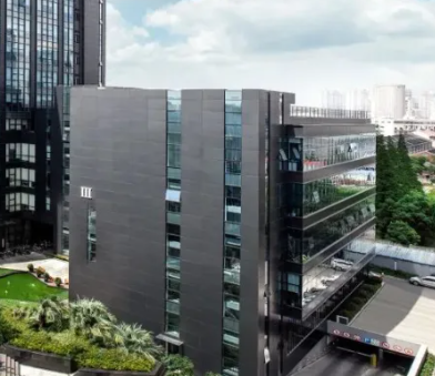 网约车运营成本优化指南：中京财富车险代办与二手车置换策略